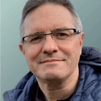 Dr. Darren Jackson
